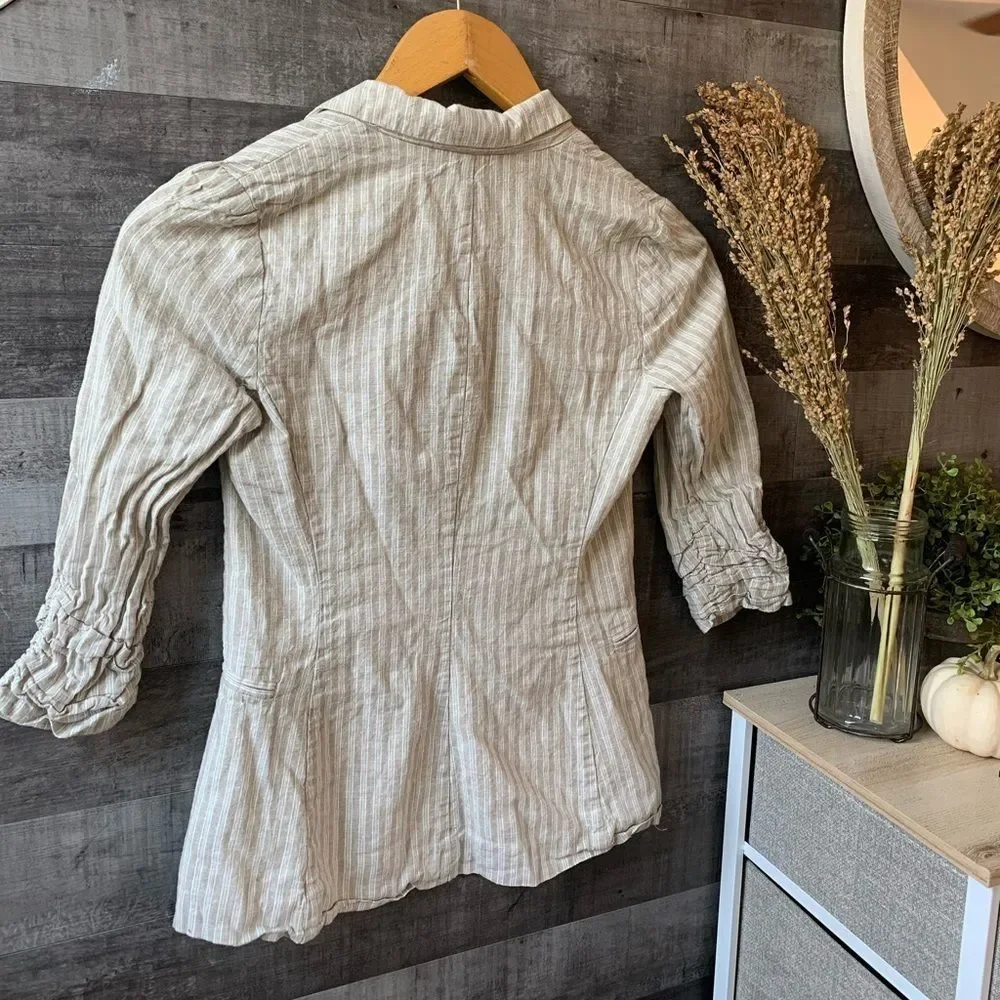 Charlotte Russe 3/4 Cream Striped Blazer - Picture 2 of 6